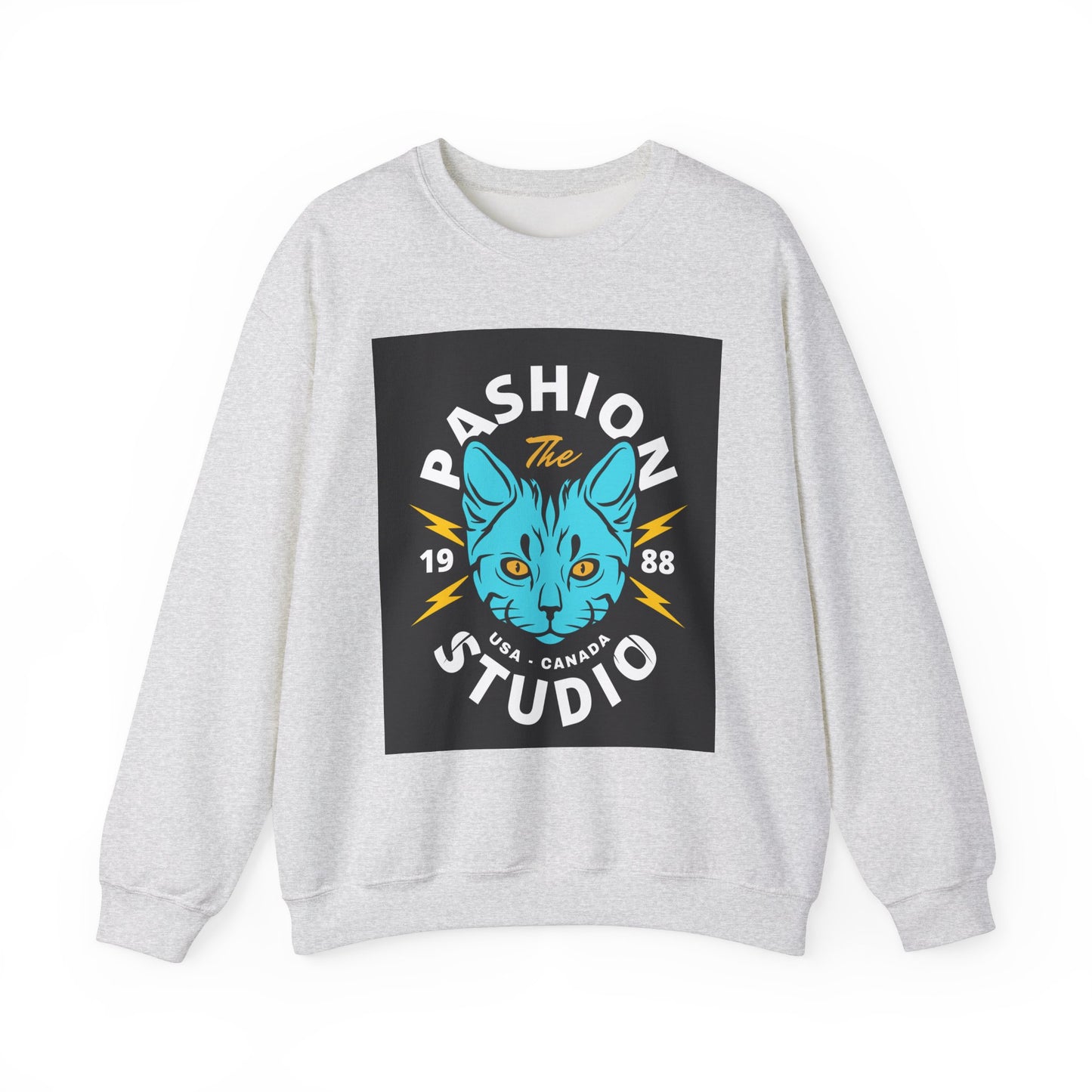 Crewneck Pashion Studio Sweatshirt