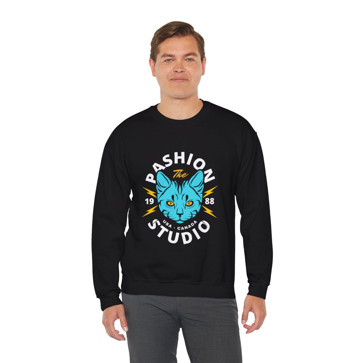 Crewneck Pashion Studio Sweatshirt